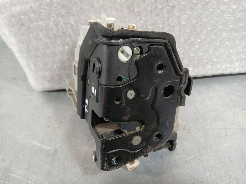 Recambio de cerradura puerta trasera derecha para audi a5 sportback (8ta) 2.0 tdi referencia OEM IAM 8K0839016H  