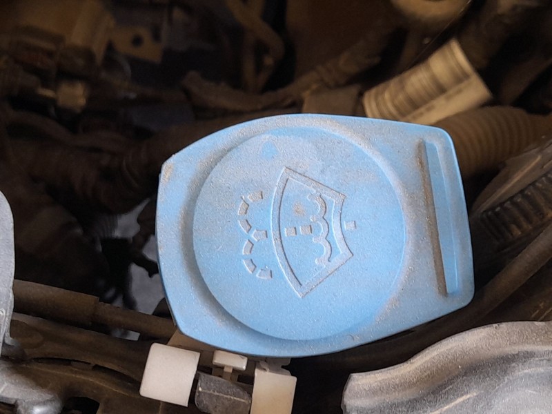 Recambio de deposito limpia para seat arona (kj7, kjp) 1.0 tsi referencia OEM IAM 2Q0955453F  