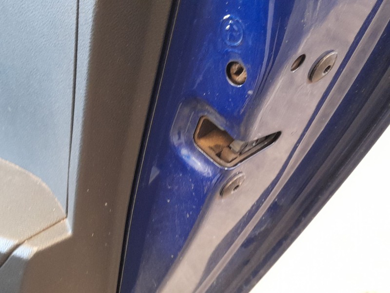 Recambio de cerradura puerta trasera derecha para seat arona (kj7, kjp) 1.0 tsi referencia OEM IAM 5TA839016Q  