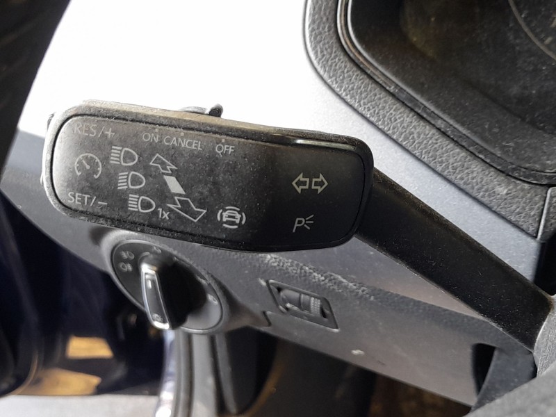 Recambio de mando luces y limpia para seat arona (kj7, kjp) 1.0 tsi referencia OEM IAM 2Q0953513GIGI  
