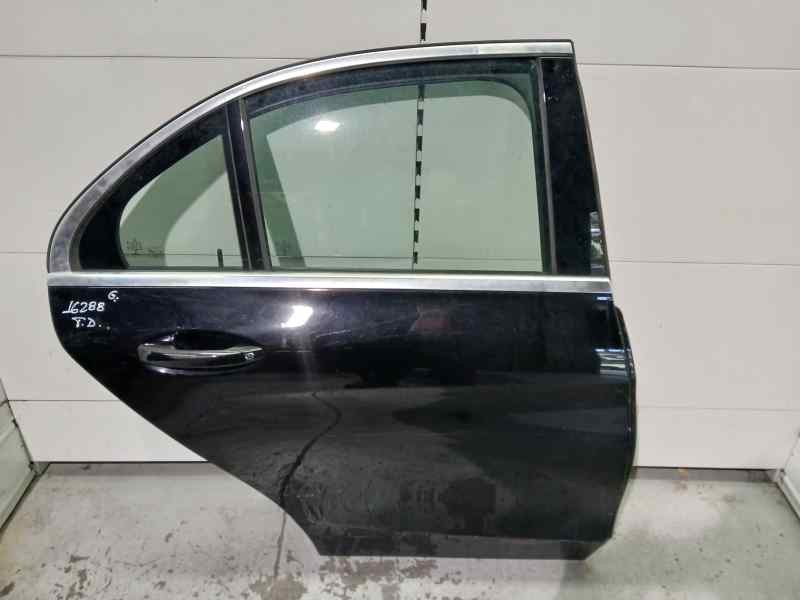 Recambio de puerta trasera derecha para mercedes-benz clase c (w205) lim. c 220 bluetec referencia OEM IAM A205730020564  TOCADA