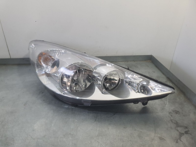 Recambio de faro derecho para peugeot 206 hatchback (2a/c) 1.4 hdi eco 70 referencia OEM IAM 6206P3  