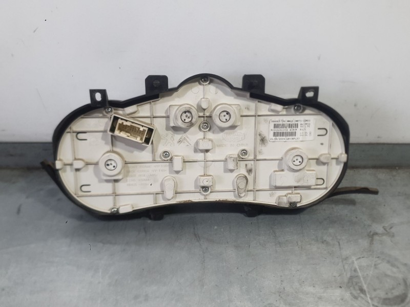 Recambio de cuadro instrumentos para peugeot 206 hatchback (2a/c) 1.4 hdi eco 70 referencia OEM IAM 6103HP  