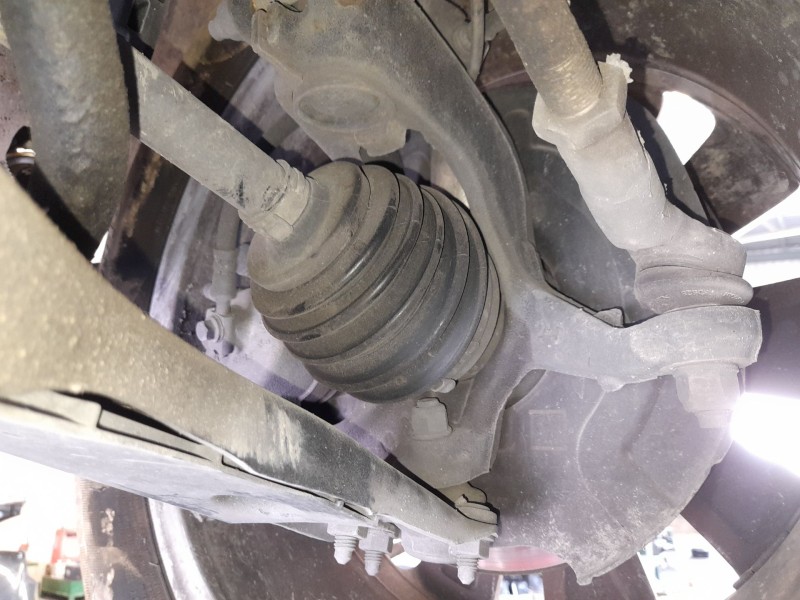 Recambio de mangueta delantera derecha para seat arona (kj7, kjp) 1.0 tsi referencia OEM IAM 2Q0407256AD  