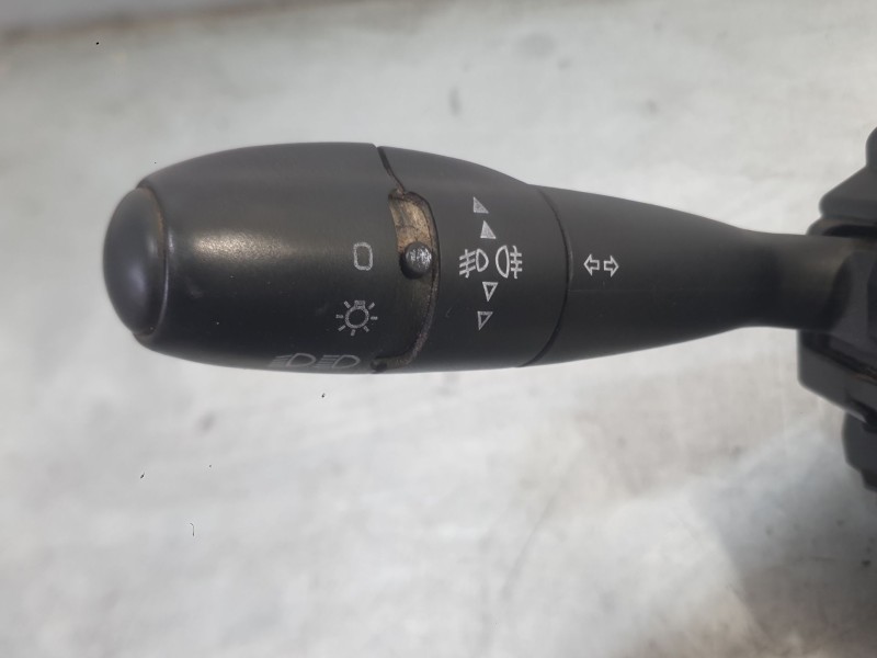 Recambio de mando luces y limpia para peugeot 206 hatchback (2a/c) 1.4 hdi eco 70 referencia OEM IAM 96787394XT  