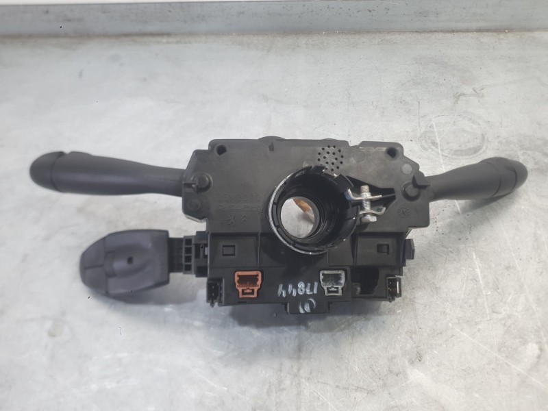 Recambio de mando luces y limpia para peugeot 206 hatchback (2a/c) 1.4 hdi eco 70 referencia OEM IAM 96787394XT  