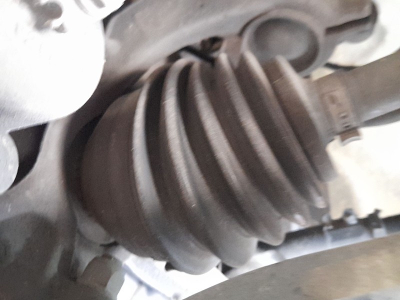 Recambio de transmision delantera derecha para seat arona (kj7, kjp) 1.0 tsi referencia OEM IAM 2Q0407272BS  