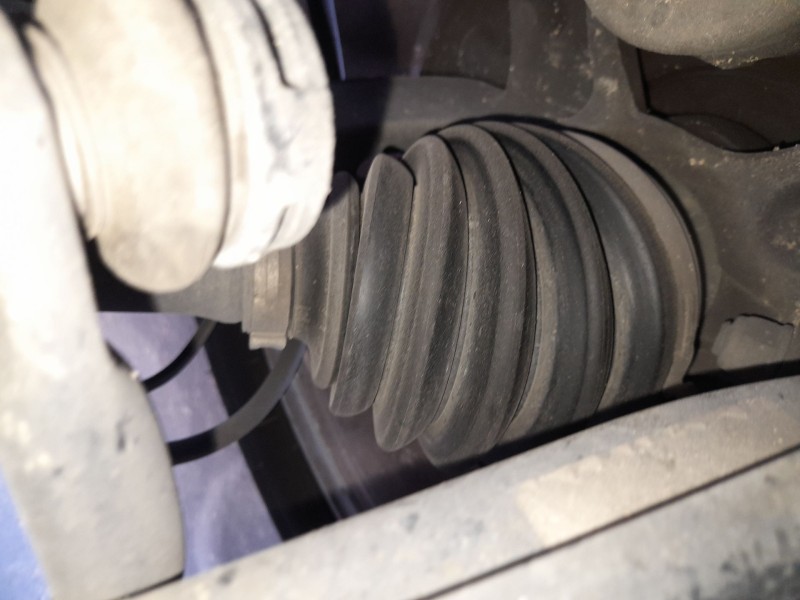 Recambio de transmision delantera izquierda para seat arona (kj7, kjp) 1.0 tsi referencia OEM IAM 2Q0407271AQ  