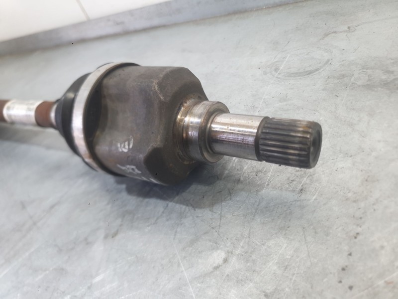 Recambio de transmision delantera izquierda para peugeot 208 i (ca_, cc_) 1.2 thp 110 referencia OEM IAM 9801048580 1612690280 1