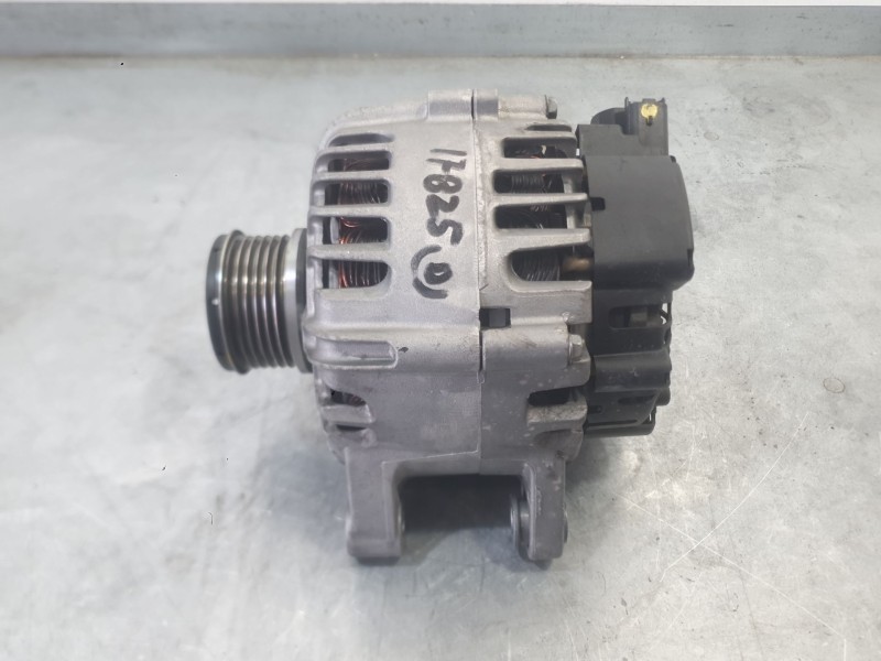Recambio de alternador para peugeot 208 i (ca_, cc_) 1.2 thp 110 referencia OEM IAM 9818677980 1608064580 