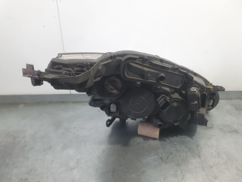 Recambio de faro izquierdo para peugeot 208 i (ca_, cc_) 1.2 thp 110 referencia OEM IAM 1685352680  