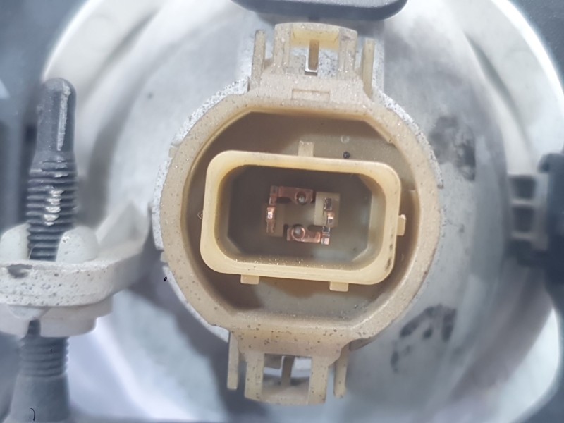 Recambio de faro antiniebla izquierdo para peugeot 208 i (ca_, cc_) 1.2 thp 110 referencia OEM IAM 9675450980  