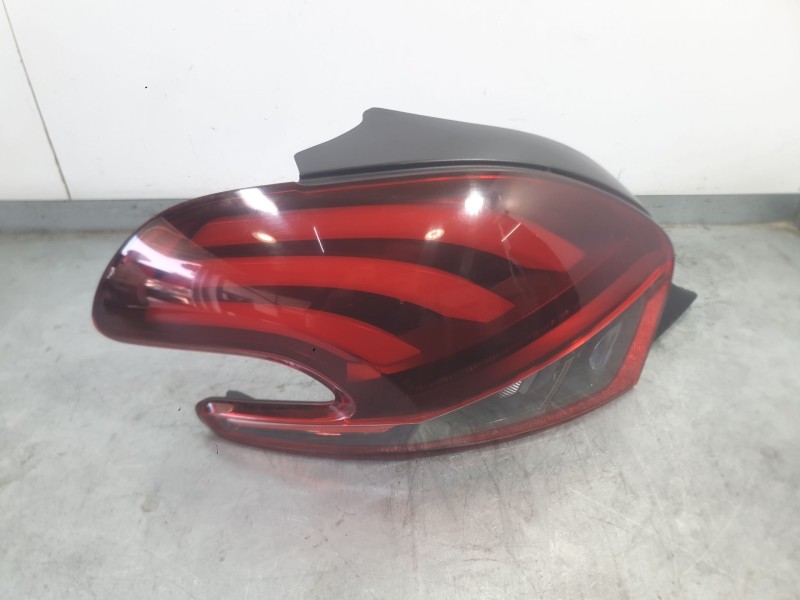 Recambio de piloto trasero izquierdo para peugeot 208 i (ca_, cc_) 1.2 thp 110 referencia OEM IAM 9825601280  
