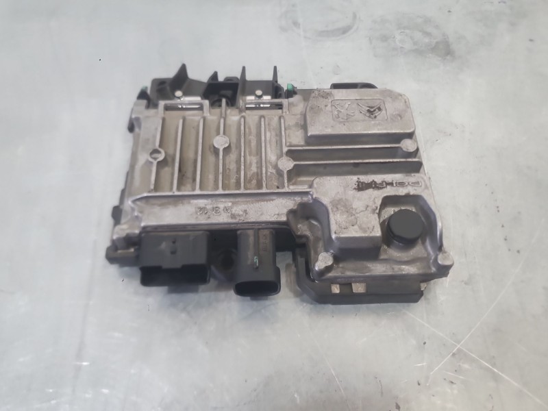 Recambio de centralita start / stop para peugeot 208 i (ca_, cc_) 1.2 thp 110 referencia OEM IAM   