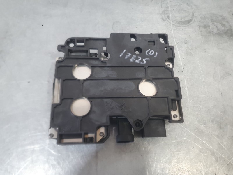 Recambio de centralita start / stop para peugeot 208 i (ca_, cc_) 1.2 thp 110 referencia OEM IAM   