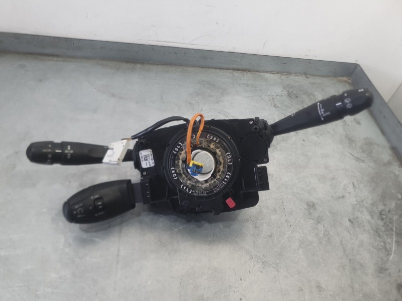 Recambio de mando luces y limpia para peugeot 208 i (ca_, cc_) 1.2 thp 110 referencia OEM IAM 98081769ZD  