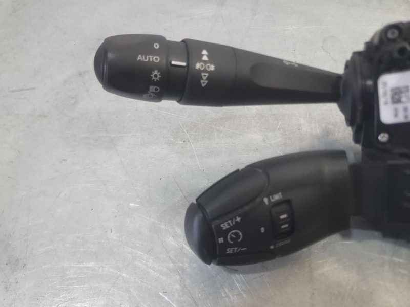 Recambio de mando luces y limpia para peugeot 208 i (ca_, cc_) 1.2 thp 110 referencia OEM IAM 98081769ZD  