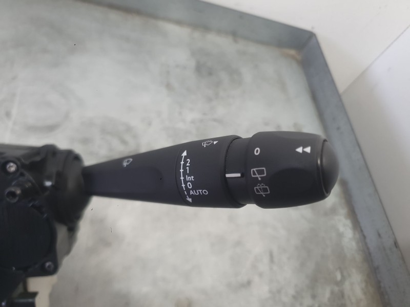 Recambio de mando luces y limpia para peugeot 208 i (ca_, cc_) 1.2 thp 110 referencia OEM IAM 98081769ZD  