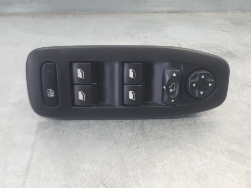 Recambio de mando elevalunas delantero izquierdo para peugeot 208 i (ca_, cc_) 1.2 thp 110 referencia OEM IAM 96757129ZD  