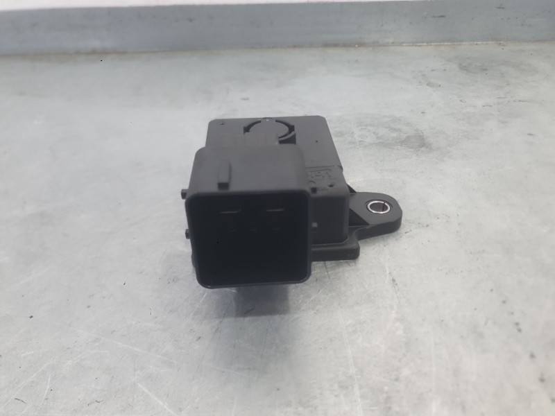 Recambio de caja precalentamiento para peugeot 208 i (ca_, cc_) 1.2 thp 110 referencia OEM IAM   