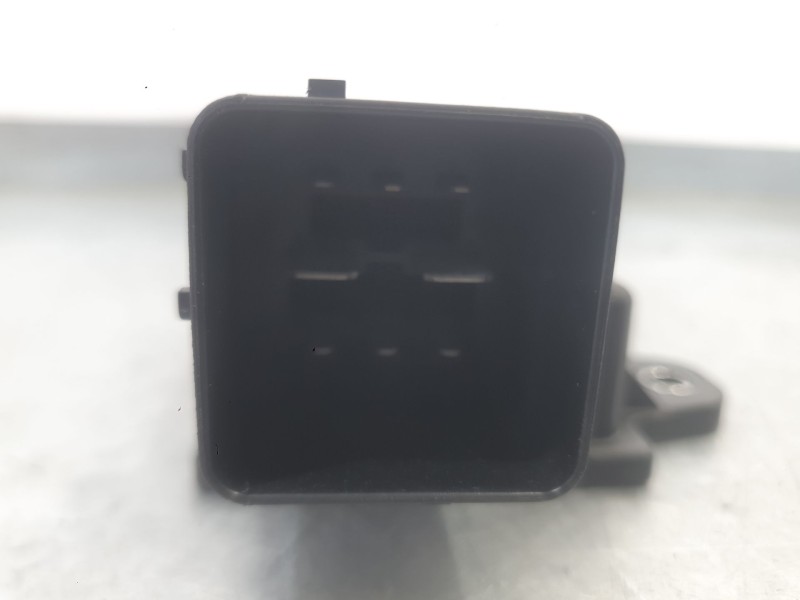 Recambio de caja precalentamiento para peugeot 208 i (ca_, cc_) 1.2 thp 110 referencia OEM IAM   