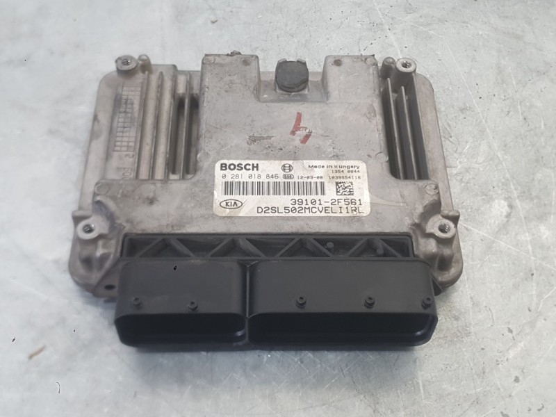 Recambio de centralita motor uce para kia sportage iii (sl) 2.0 crdi referencia OEM IAM 391012F561  