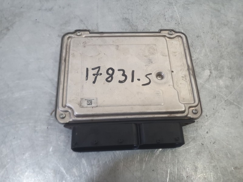 Recambio de centralita motor uce para kia sportage iii (sl) 2.0 crdi referencia OEM IAM 391012F561  