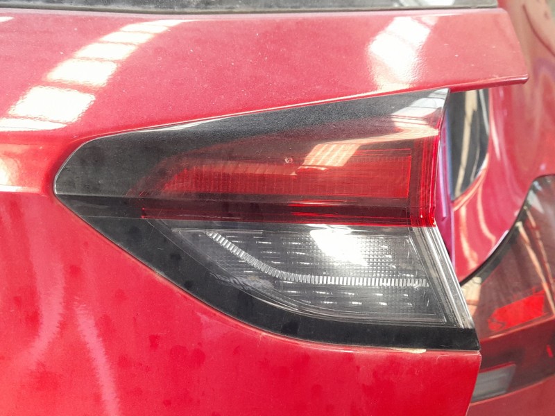 Recambio de piloto trasero derecho interior para opel corsa f (p2jo) 1.2 (68) referencia OEM IAM 9830096180  