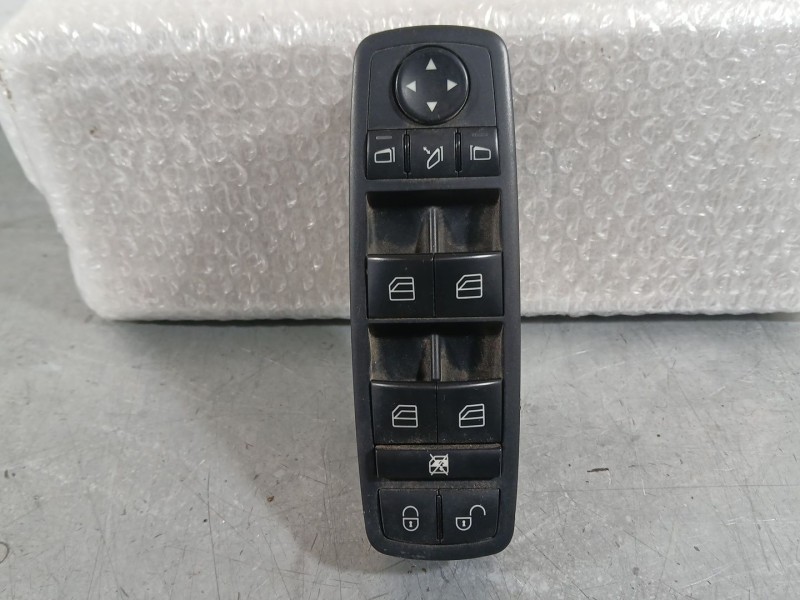 Recambio de mando elevalunas delantero izquierdo para mercedes-benz clase b sports tourer (w245) b 180 cdi (245.207) referencia 