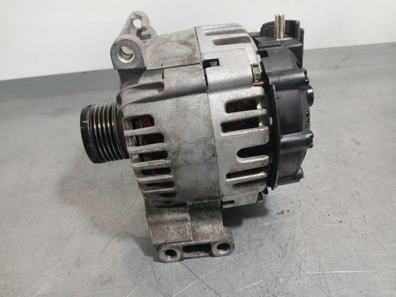 Recambio de alternador para mercedes-benz clase b sports tourer (w245) b 180 cdi (245.207) referencia OEM IAM A0525454026  