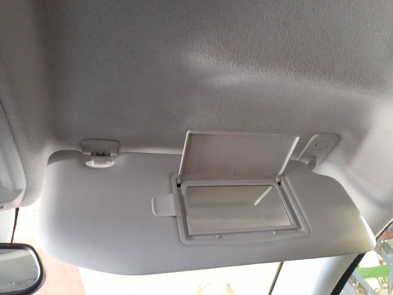 Recambio de parasol derecho para opel corsa f (p2jo) 1.2 (68) referencia OEM IAM 98100807PR  