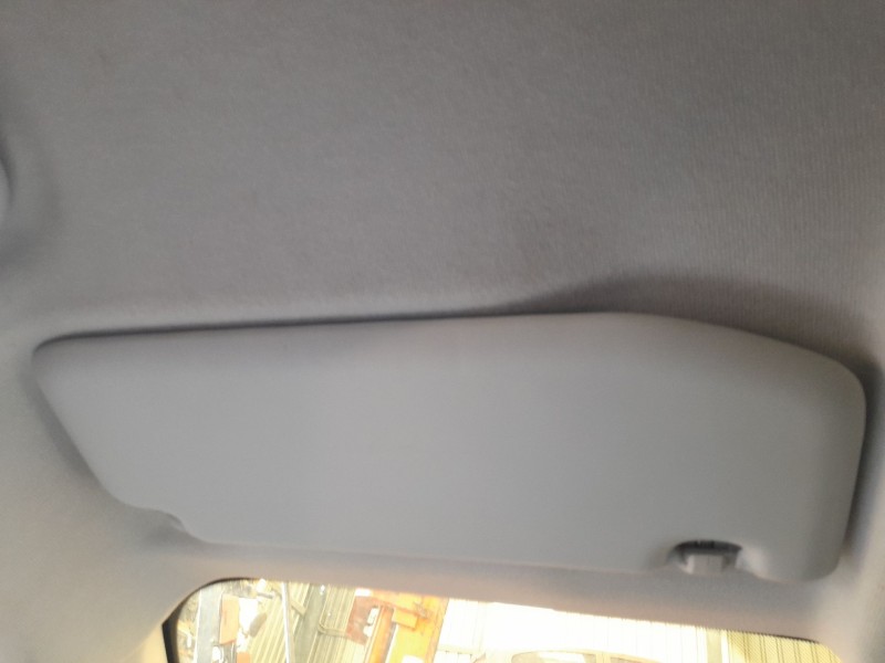 Recambio de parasol izquierdo para opel corsa f (p2jo) 1.2 (68) referencia OEM IAM 96738898PR  