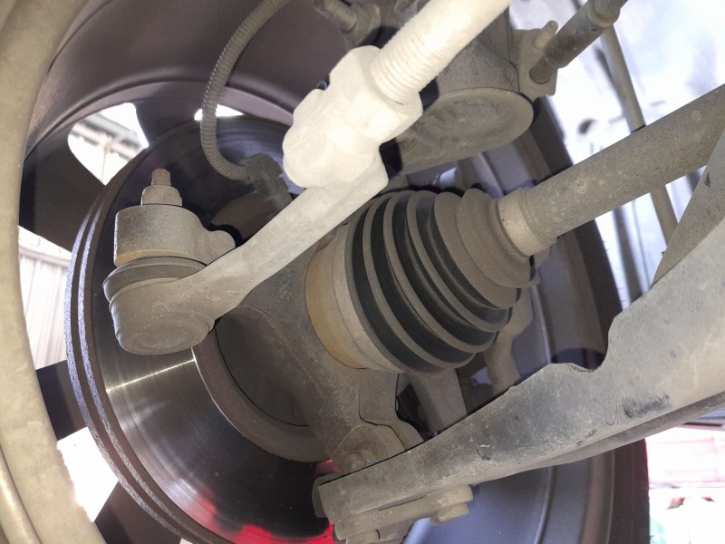 Recambio de mangueta delantera izquierda para opel corsa f (p2jo) 1.2 (68) referencia OEM IAM 9826878080  