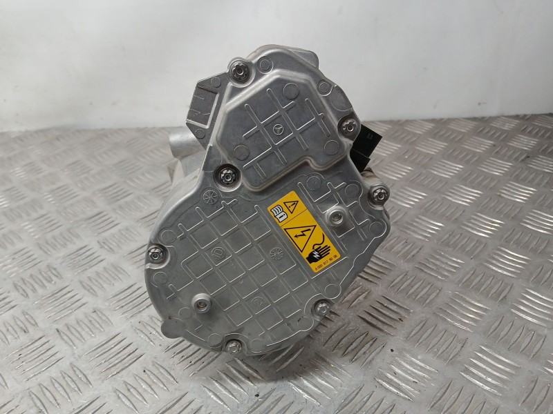 Recambio de compresor aire acondicionado para mercedes-benz clase c (w206) c 300 de (206.208) referencia OEM IAM A0008305304 DEN