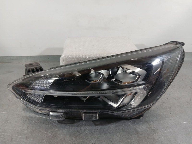 Recambio de faro izquierdo para ford focus iv (hn) 1.5 ecoblue referencia OEM IAM 2434036  