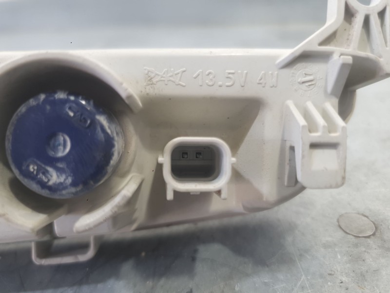 Recambio de piloto delantero izquierdo para honda jazz iv (gk_) 1.3 referencia OEM IAM  LUZ DIURNA 