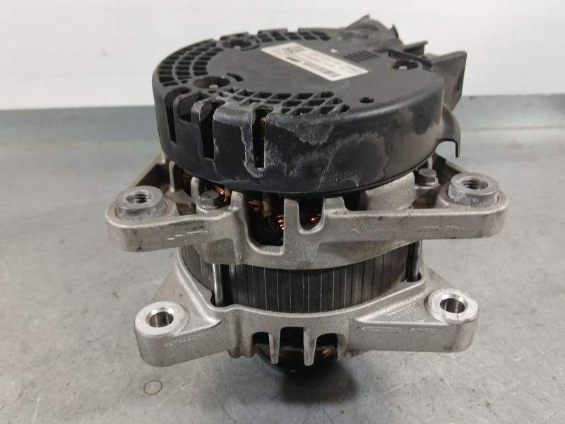 Recambio de alternador para ford focus iv (hn) 1.5 ecoblue referencia OEM IAM 2449470  