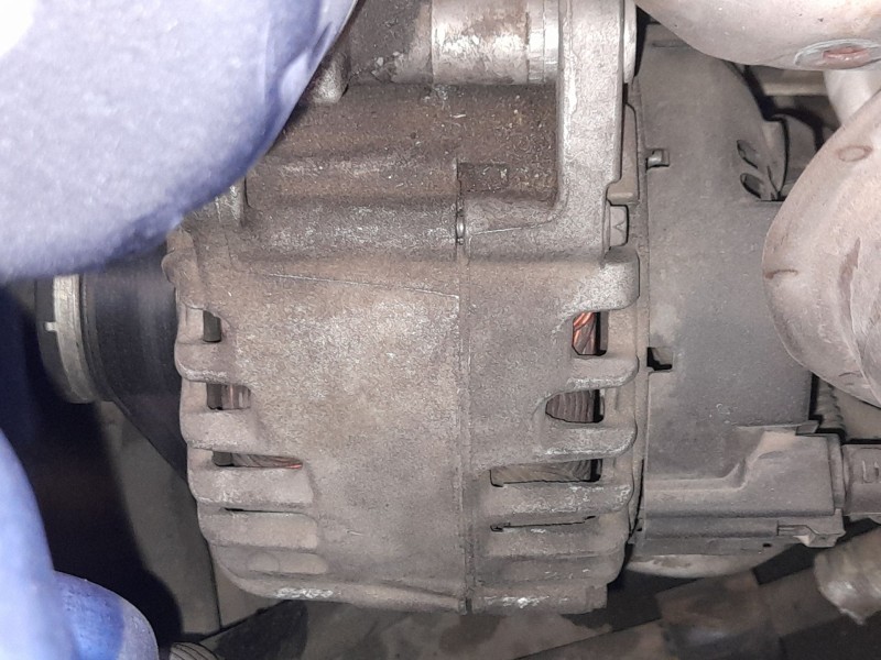 Recambio de alternador para volkswagen golf vi (5k1) 1.4 tsi referencia OEM IAM 03C903023AX 03C903024J 