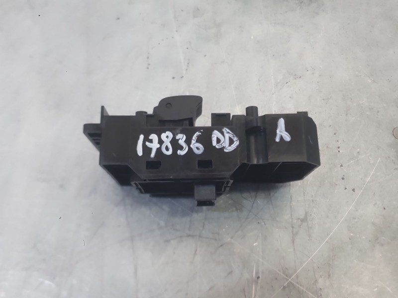Recambio de mando elevalunas delantero derecho para honda jazz iv (gk_) 1.3 referencia OEM IAM 35760T5RA02  