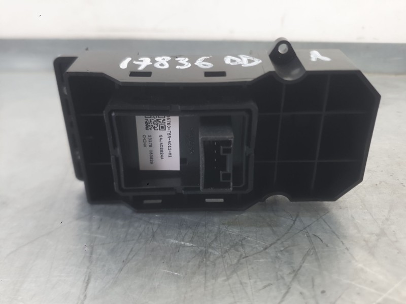 Recambio de mando elevalunas delantero derecho para honda jazz iv (gk_) 1.3 referencia OEM IAM 35760T5RA02  