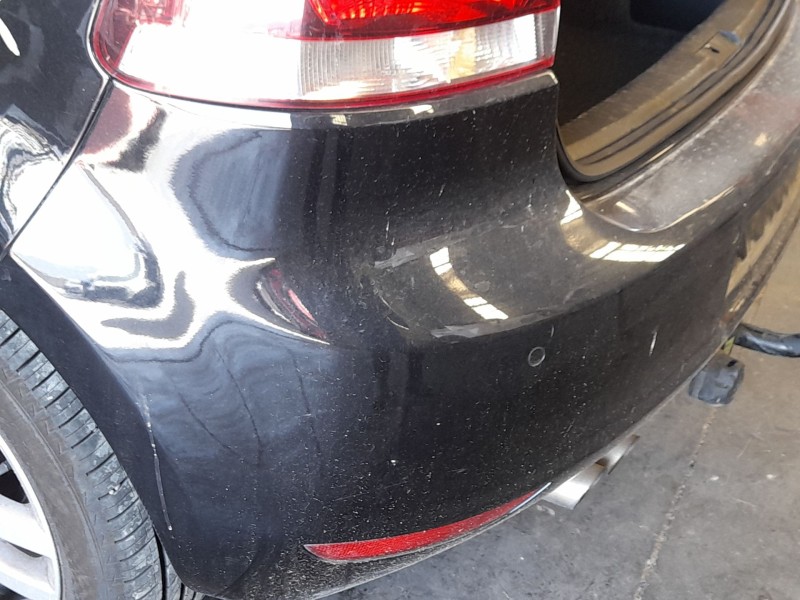 Recambio de paragolpes trasero para volkswagen golf vi (5k1) 1.4 tsi referencia OEM IAM 5K0807251A 5K6807421GRU 