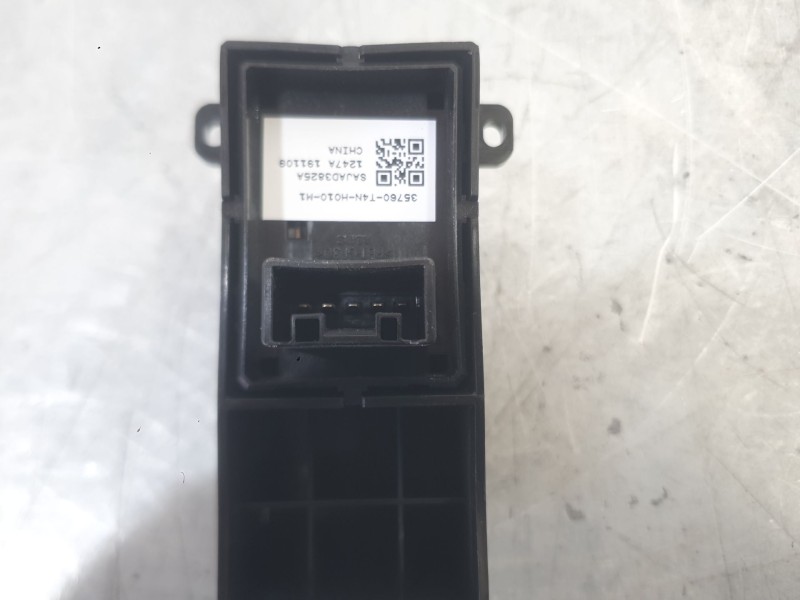 Recambio de mando elevalunas trasero izquierdo para honda jazz iv (gk_) 1.3 referencia OEM IAM 35770T2AA01  