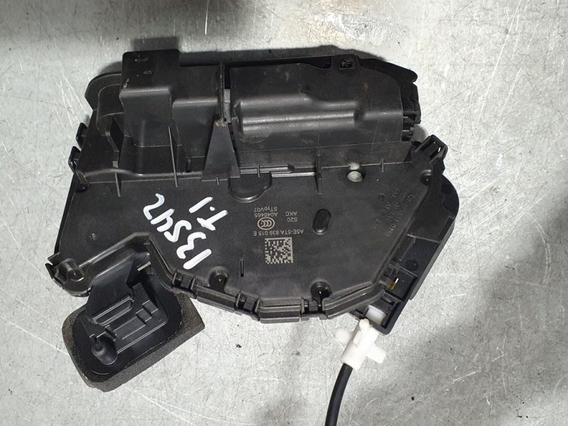 Recambio de cerradura puerta trasera izquierda para skoda octavia lim. (5e3) active referencia OEM IAM A5E5TA839015E  ELECTRICA 