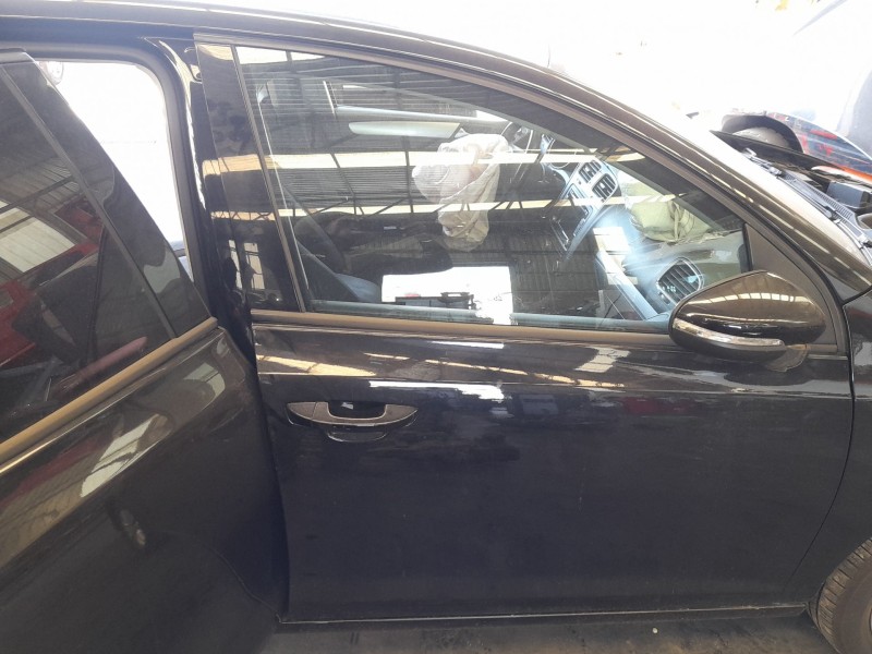 Recambio de puerta delantera derecha para volkswagen golf vi (5k1) 1.4 tsi referencia OEM IAM 5K4831056H  