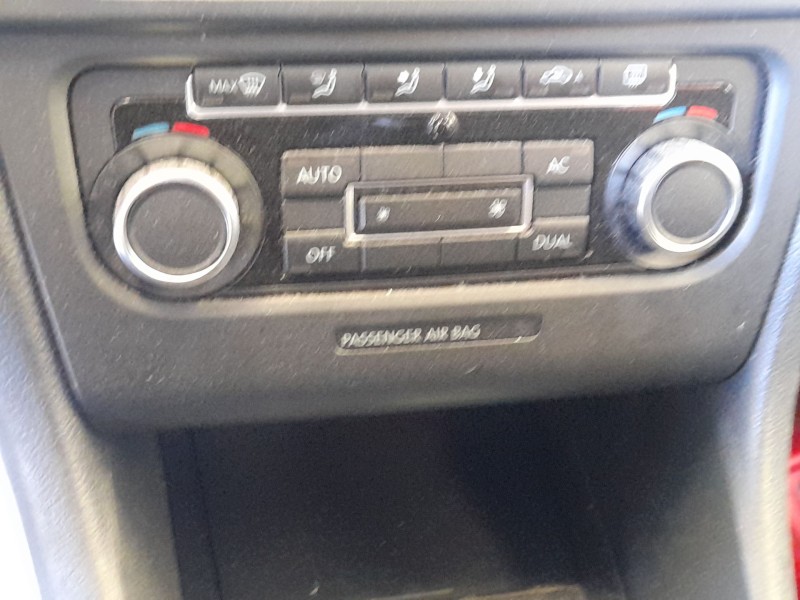 Recambio de mando climatizador para volkswagen golf vi (5k1) 1.4 tsi referencia OEM IAM 5K0907044HAZJU  