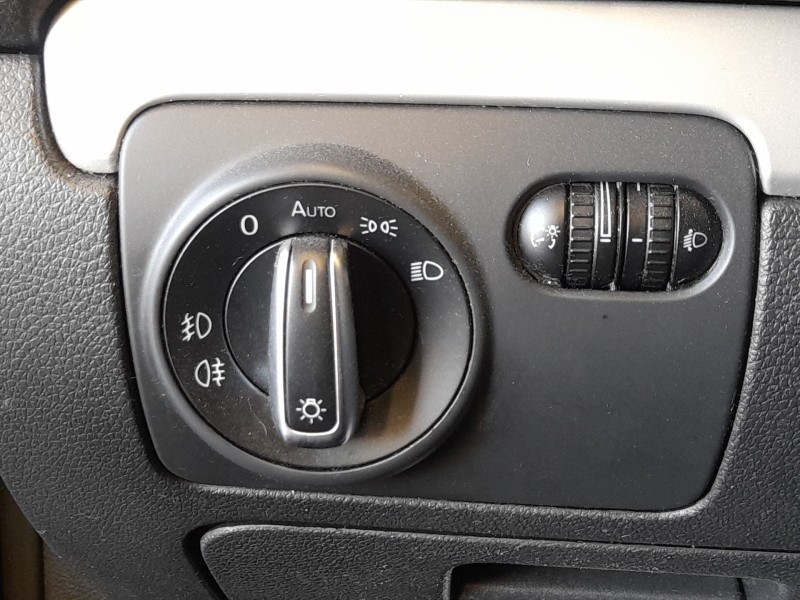 Recambio de mando luces para volkswagen golf vi (5k1) 1.4 tsi referencia OEM IAM   