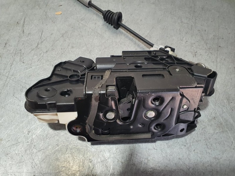 Recambio de cerradura puerta delantera izquierda para volkswagen tiguan (5n1) advance bluemotion referencia OEM IAM 5N1837015E  