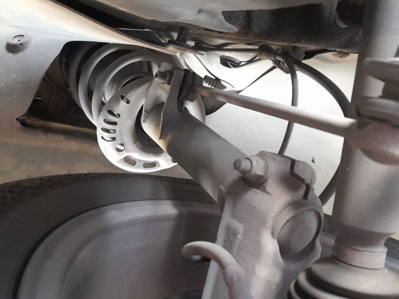 Recambio de amortiguador delantero derecho para volkswagen golf vi (5k1) 1.4 tsi referencia OEM IAM 1K0413031EC  