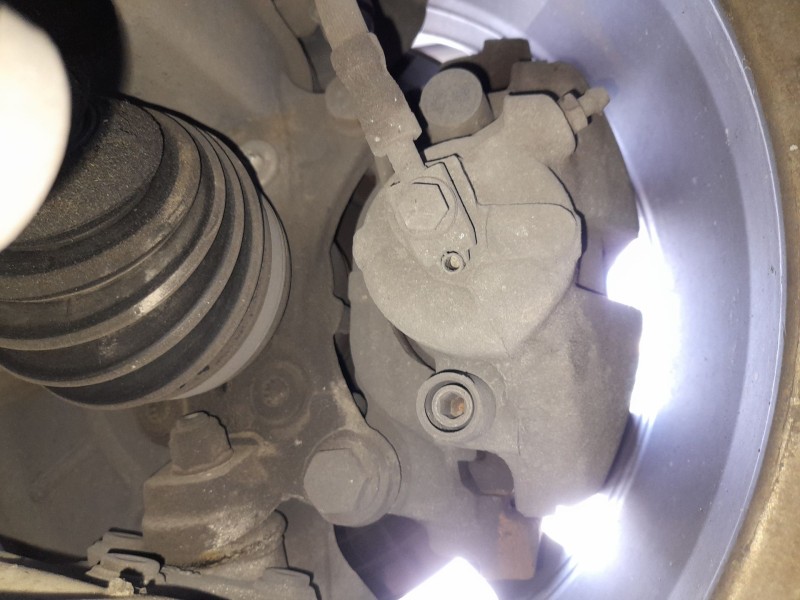 Recambio de pinza freno delantera izquierda para volkswagen golf vi (5k1) 1.4 tsi referencia OEM IAM   