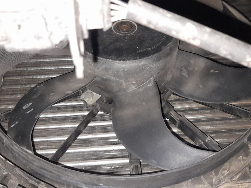 Recambio de electroventilador para volkswagen golf vi (5k1) 1.4 tsi referencia OEM IAM 1K0121205AG9B9  